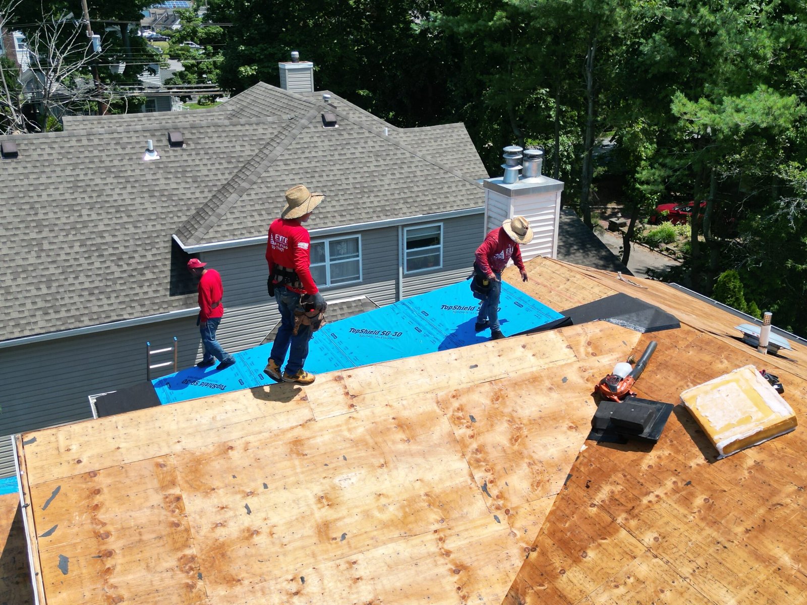Elite Roofing & Waterproofing: The Best Roofers for Preventative Maintenance Near Me